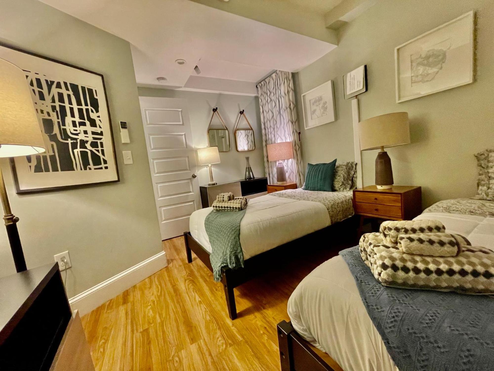 Beautiful 3Br 3Ba Duplex Parking Best Location Boston Exterior foto